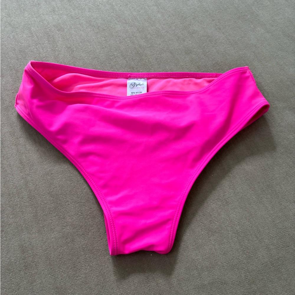 Basic Editions Women's Pink Swim top and Bottom
